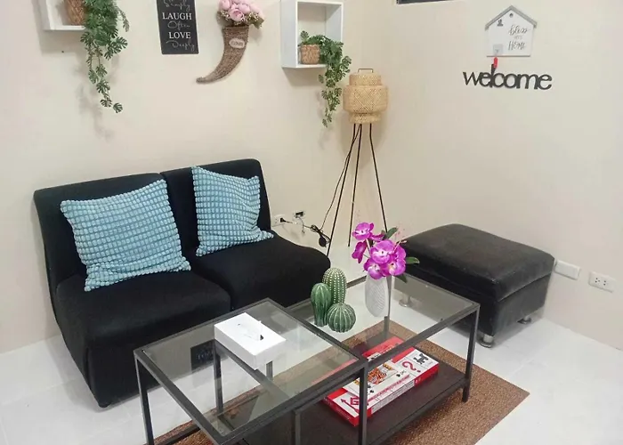 Bay View Mansion Malate By Carnivale Hotel 2*