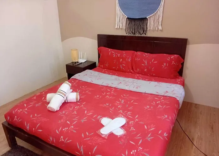 Bay View Mansion Malate By Carnivale Hotel 2*