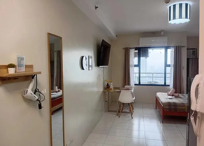 Hotel Bay View Mansion Malate By Carnivale Manila