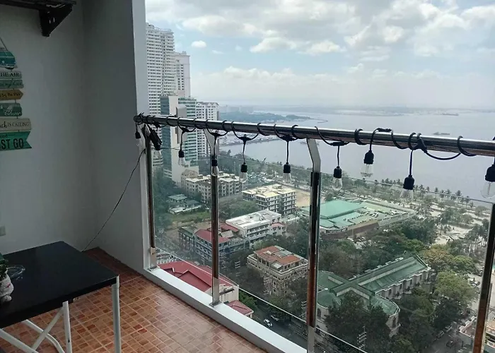 Hotel Bay View Mansion Malate By Carnivale