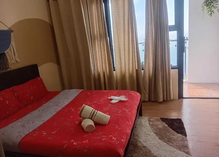 Hotel Bay View Mansion Malate By Carnivale Manila
